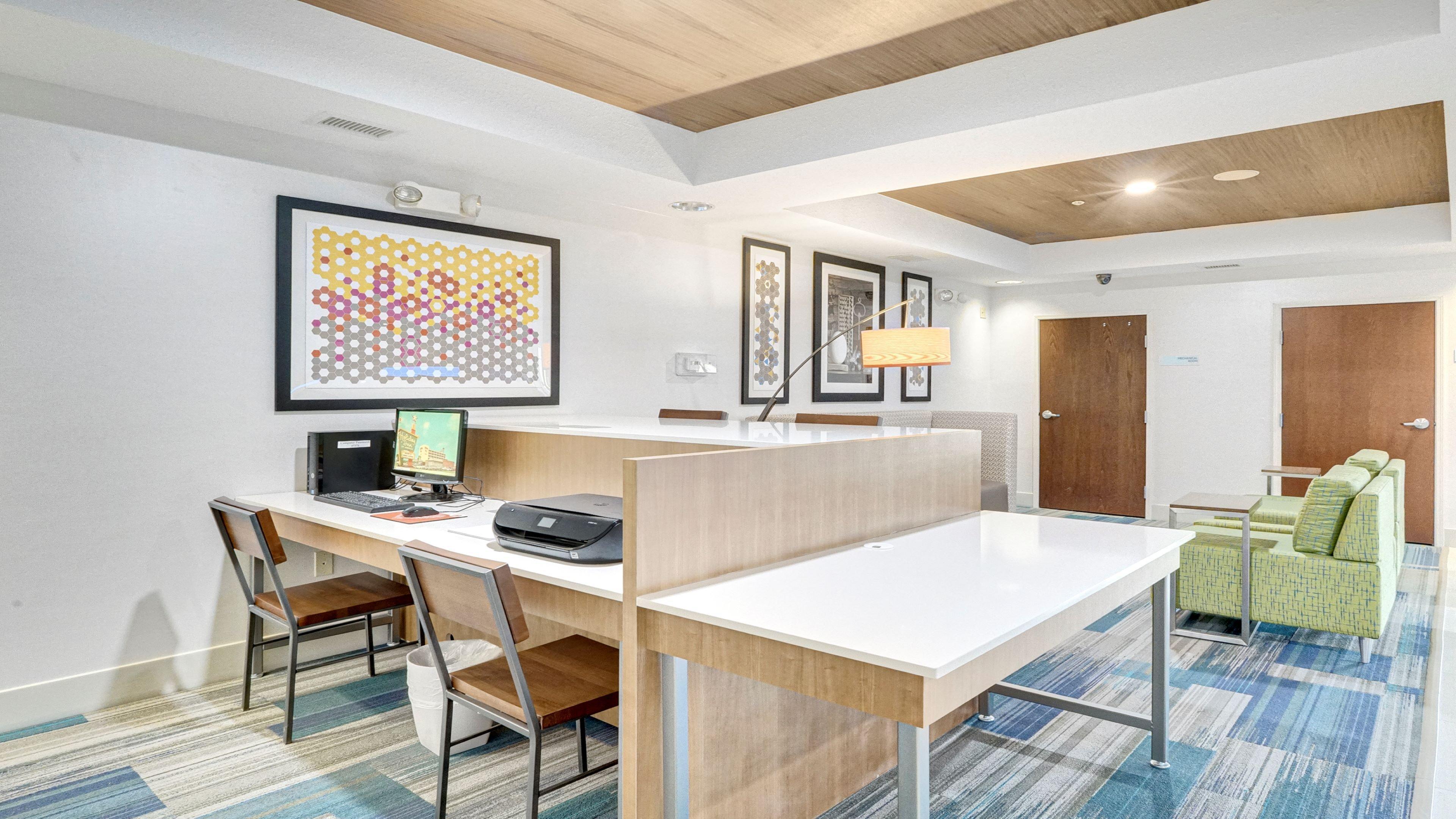 Holiday Inn Express Hotel & Suites Portland By Ihg Экстерьер фото