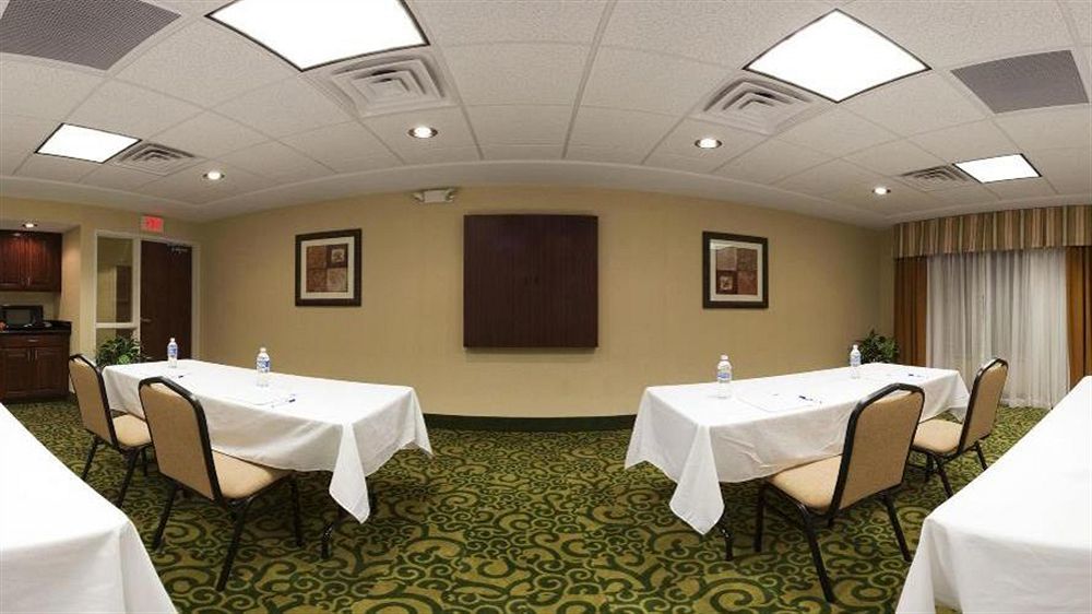 Holiday Inn Express Hotel & Suites Portland By Ihg Экстерьер фото
